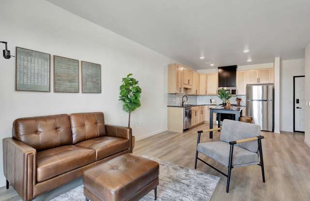 Silver Lake Crossing Gallery 3