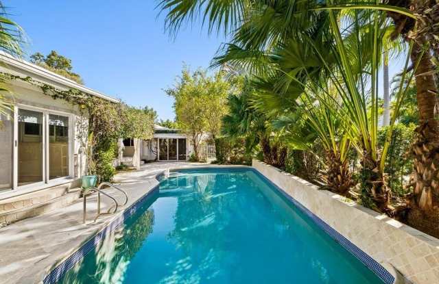 640 SE 26th Ave photos photos