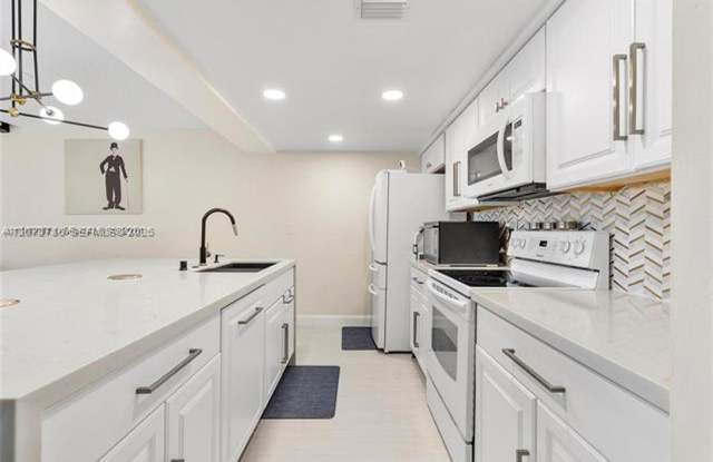1281 W Fairway Rd th 1281, Pembroke Pines, FL 33026 photos photos 1281 W Fairway Rd th 1281, Pembroke Pines, FL 33026 photos photos