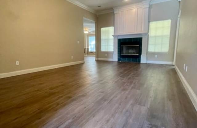 1456 N Timberline Dr Gallery 3