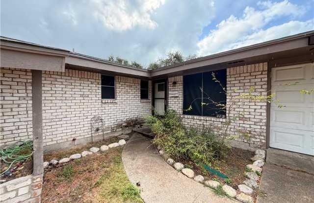 112 Westover Drive Gallery 3