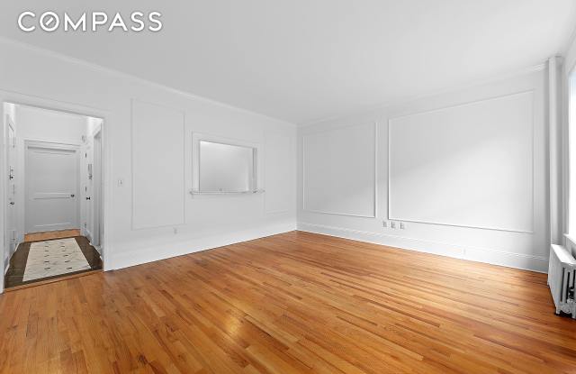 1240 Park Avenue Gallery 2