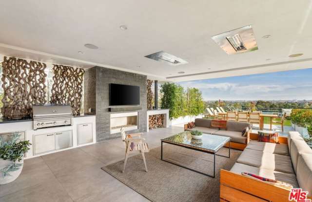 2120 Marine St - 2120 Marine Street, Santa Monica, CA 90405