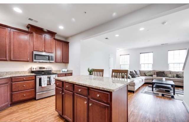 14818 MASON CREEK Circle Gallery 3