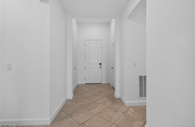 9156 Leatherwood Loop Gallery 4