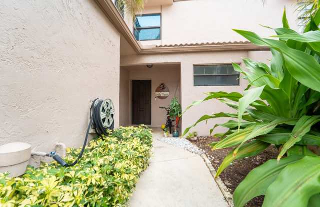 1672 Cypress Pointe Drive Gallery 2