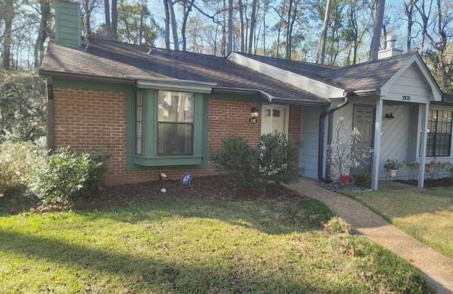 2107 Victory Garden Lane photos photos