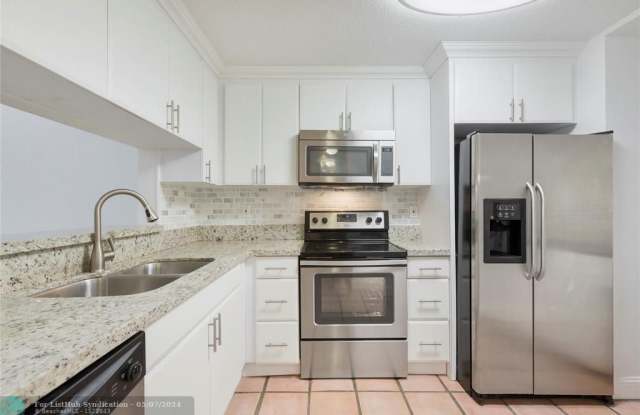 222 City View Dr - 222 City View Drive, Fort Lauderdale, FL 33311
