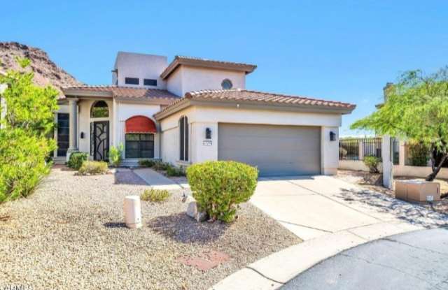 1536 East Meadow Ln Gallery 1