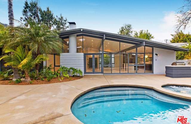 7560 LOLINA Lane - 7560 W Lolina Lane, Los Angeles, CA 90046