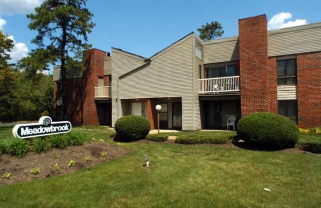 601 Meadowbrook Dr - 601 Meadowbrook Drive, Mays Landing, NJ 08330