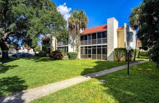 606 NW 13th St - 606 Northwest 13th Street, Boca Raton, FL 33486