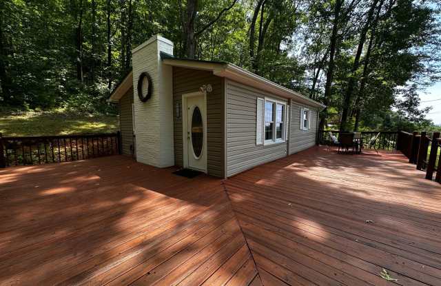 2 bed/1 bath furnished bungalow - Bean Station, TN Gallery 4