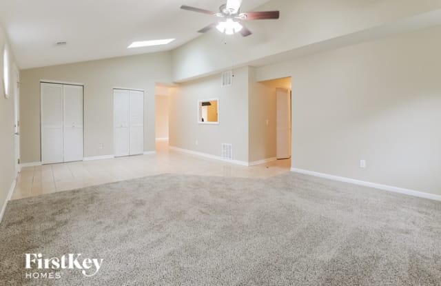 1325 Ironwood Court Gallery 3