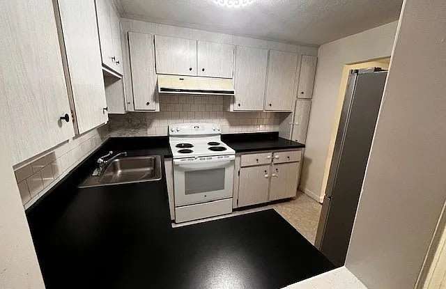 11 Cass St Apt 1 photos photos