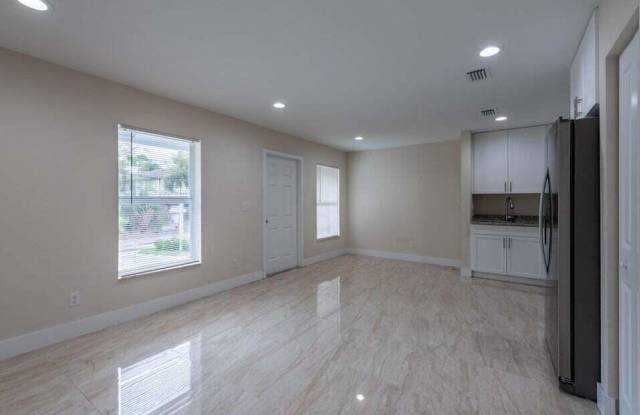 5173 Clouse Road Gallery 3