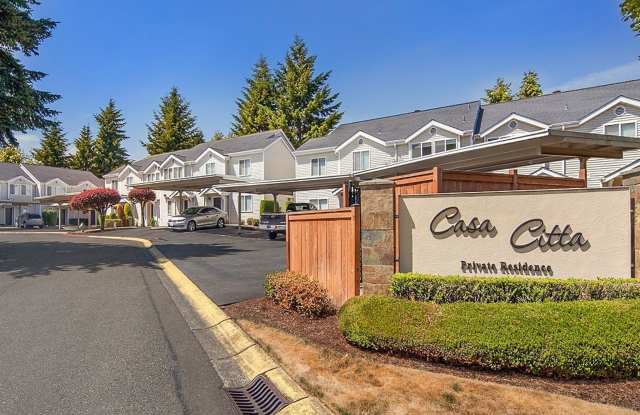 2Bd/2.5Ba Kirkland Condo - 10160 Northeast 137th Place, Kirkland, WA 98034