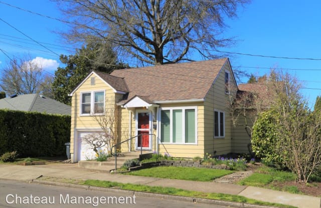 2925 NW Fillmore Ave. - 2925 Northwest Fillmore Avenue, Corvallis, OR 97330
