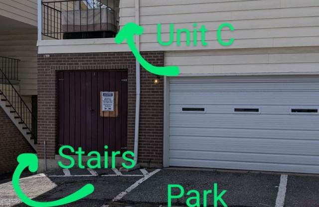 Bright & Cozy 2-Bedroom Condo with Garage, Central A/C & Exceptional Storage! Gallery 3