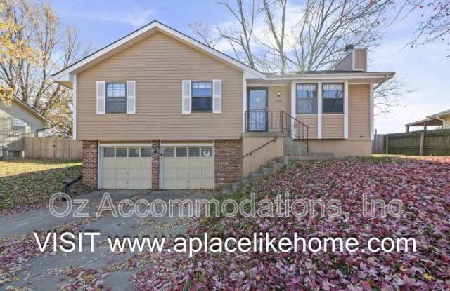 8503 Sarah Ln - 8503 Sarah Lane, Pleasant Valley, MO 64068