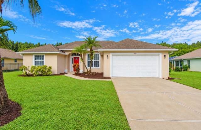 4819 51st Court Gallery 2