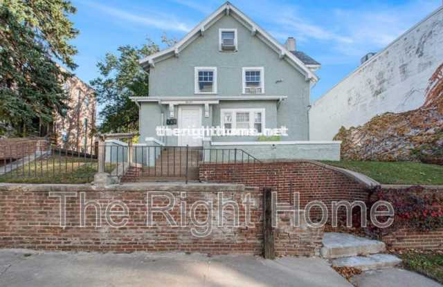 3021 Harney St photos photos