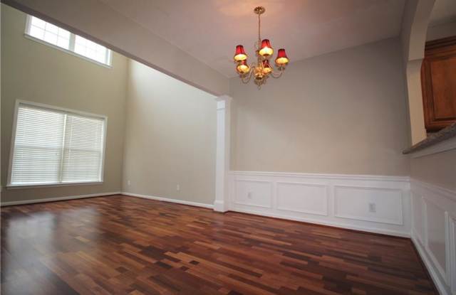 4909 Falling Water Terrace Gallery 4