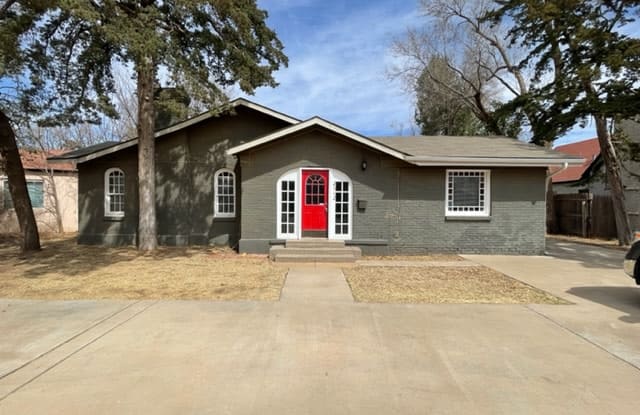 2512 20th Street photos photos