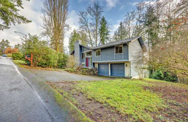 3 Bedroom Home with Basement and Attached Garage photos photos