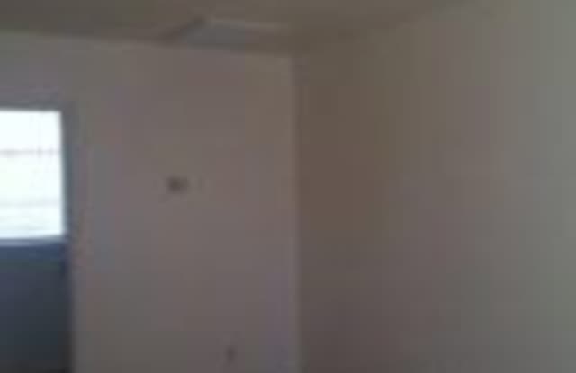 8813 N 6th St BH Gallery 2