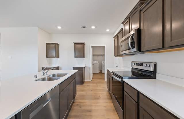 1701 Elm Fork Bend Gallery 3