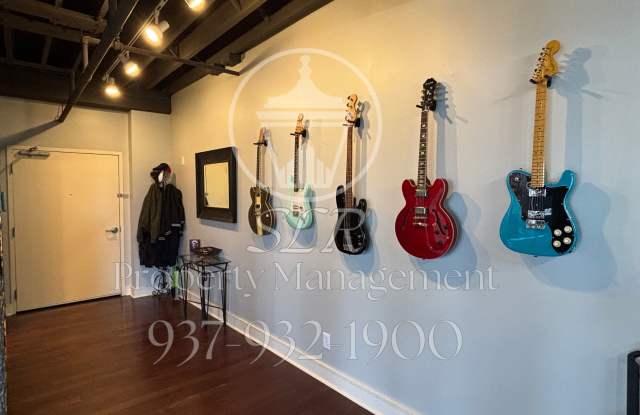 215 Ice Avenue - 215 Gallery 3