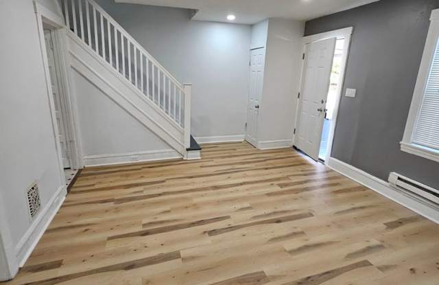 Bright and Airy 3 bedroom for rent-Vouchers Welcome Gallery 3