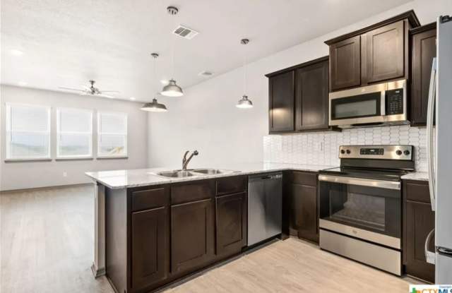 3 Bedroom / 2 Bathroom Townhome – Copperas Cove - Coming Soon photos photos