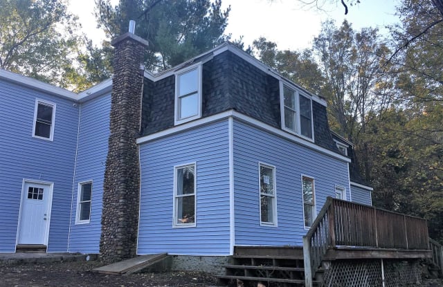 3530 ROUTE 9G UNIT 1 - 3530 State Highway 9g, Columbia County, NY 12526