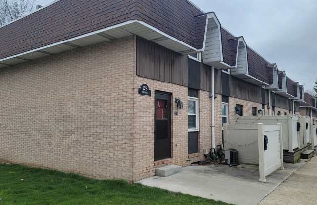 222 Northwest Ave photos photos