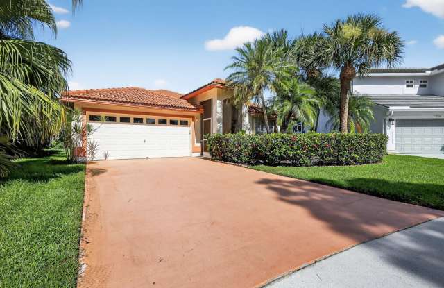 1520 S Club Drive photos photos