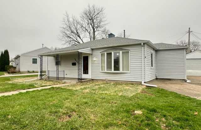 Great layout, cozy 3-bedroom, 1-bath house in a quiet neighborhood Gallery 3