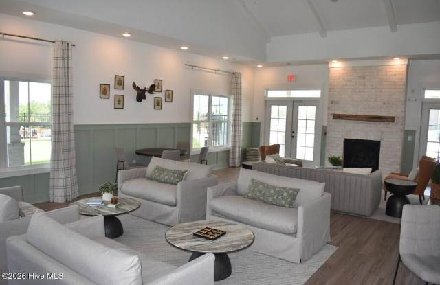 752 Calvin Terrace Gallery 4