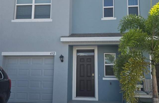 4312 RED BANKS Lane Gallery 1