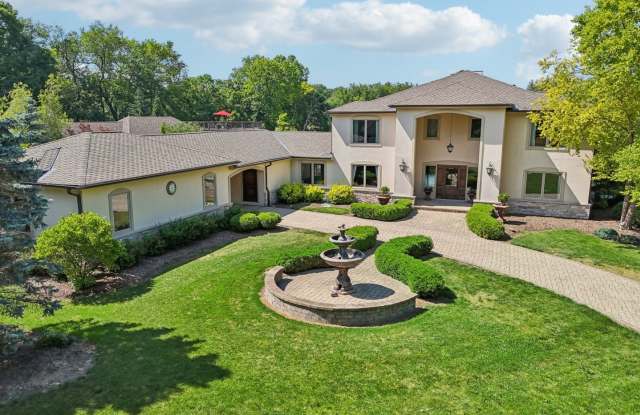 274 Leeds Drive photos photos