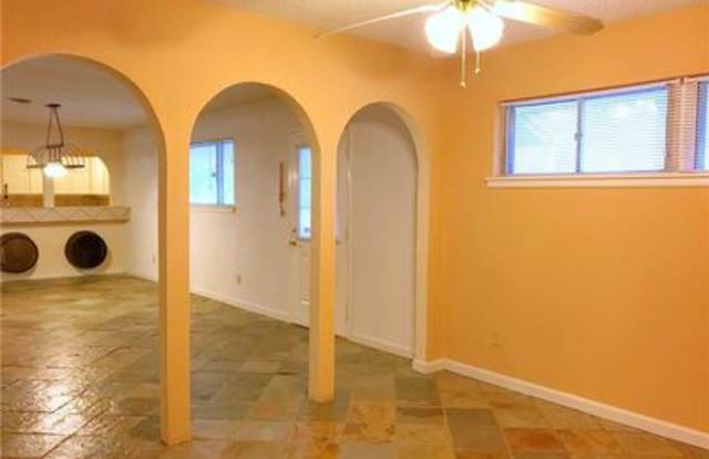 7224 Meadowbrook Dr Gallery 4