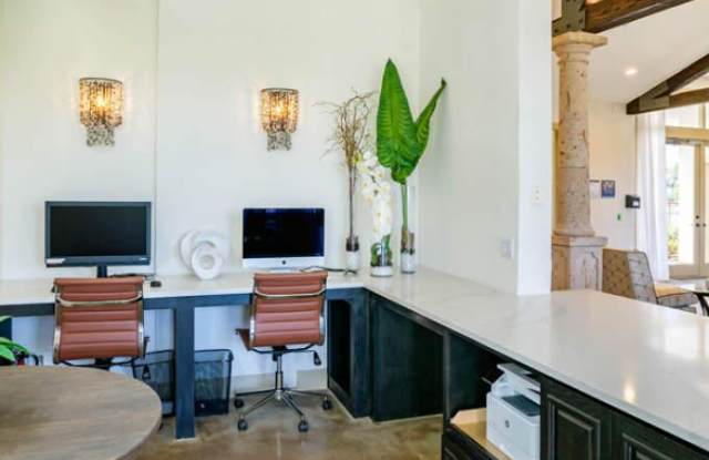 7032 Convict Hill Rd Gallery 2