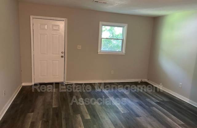 519 E Central Ave photos photos