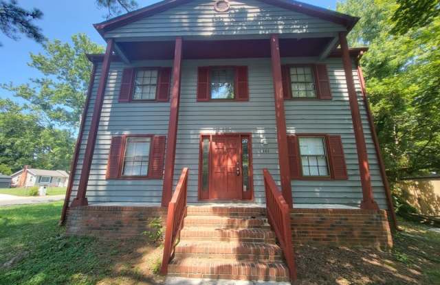 5301 Rolling Oak Ln - 5301 Rolling Oak Lane, Charlotte, NC 28227
