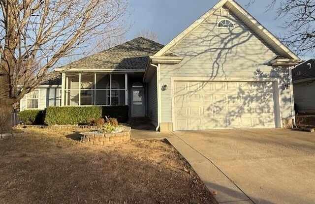 2715 N Missouri Avenue photos photos