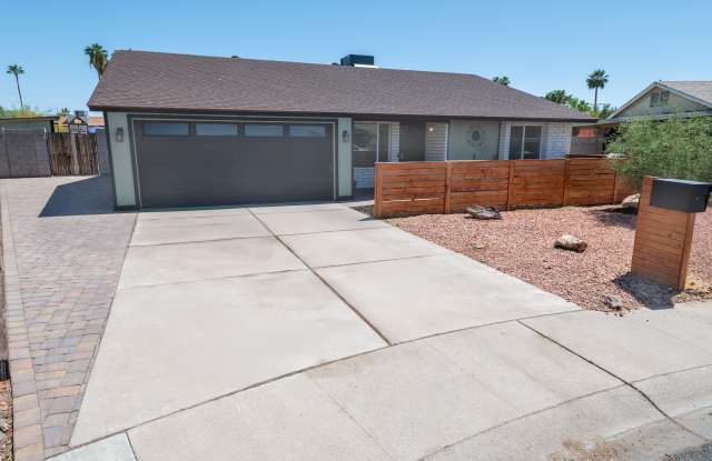 4625 E Park Street photos photos