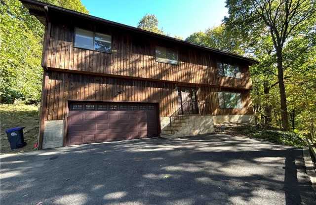 15 Round Hill Drive - 15 Round Hill Drive, Westchester County, NY 10510