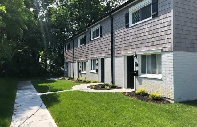NEWLY RENOVATED 2BDRM TOWNHOMES photos photos