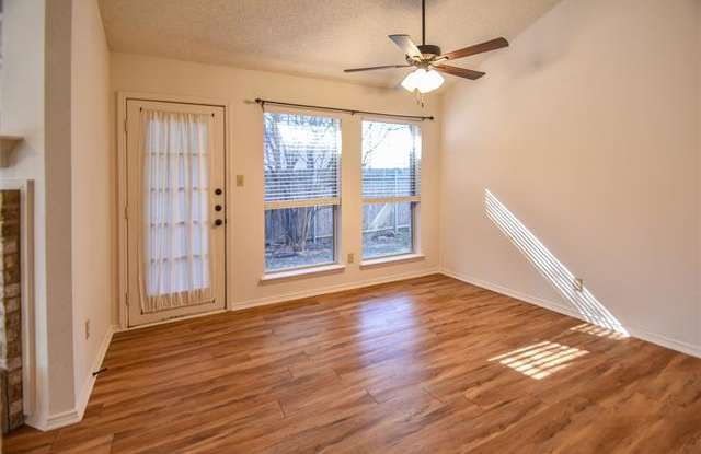 4025 Tulip Tree Drive Gallery 4